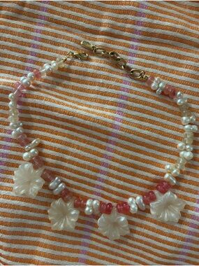 Logan Tay floral necklace